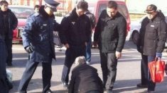 市職員、ハシゴを強制撤去　作業員が転落死=中国河南省