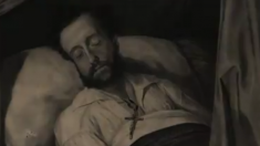 最後の時を迎えた王様　4人の妻たちの言葉は？