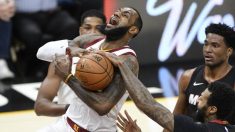 ＮＢＡ＝キャバリアーズ競り勝ち、ジェームズは24得点