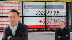 寄り付きの日経平均は反落、利益確定売り先行　空運・証券株安い