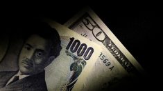 東京外為市場・15時＝ドル109円半ば、株価注視し一喜一憂