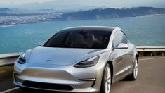 米テスラ　上海工場建設に進展なし、中国当局要求の合弁・技術譲渡に不満か