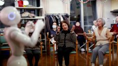 焦点：介護ロボット、高齢化社会の「切り札」となるか