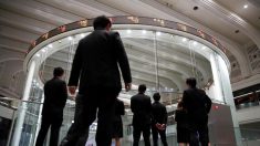 前場の日経平均は小幅続伸、米中貿易摩擦が重し　円安は支え