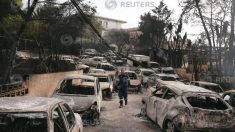 アテネ近郊で大規模森林火災、少なくとも74人が死亡