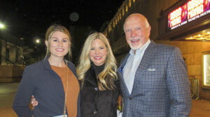 「まるで叙事詩のようだ 」世界的ベストセラー作家が神韻への思いを語る